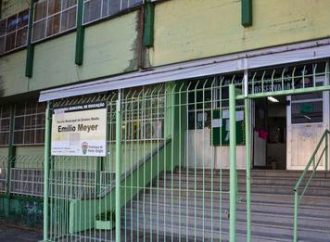 Porto Alegre estende suspensão de aulas da rede municipal até a manhã de quarta