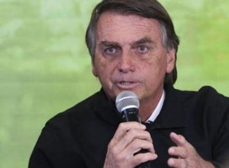 Bolsonaro chama anestesista preso de “vagabundo” e lamenta não existir prisão perpétua no Brasil