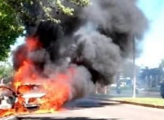 Carro explode e incendeia quando casal viajava pela BR-116, no RS