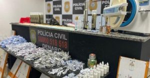 Polícia encontra laboratório para a produção de drogas com alto padrão de qualidade em Porto Alegre