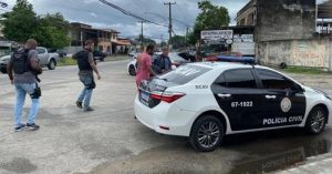 Polícia prende pai flagrado em vídeo torturando as filhas de 3 e 4 anos