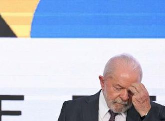 Lula diz que vai demitir quem se envolver em atos ilícitos