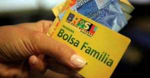 Medida Provisória do Bolsa Família de R$ 600 é publicada