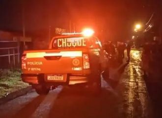 Dois homens são mortos a tiros dentro de residência em Tramandaí