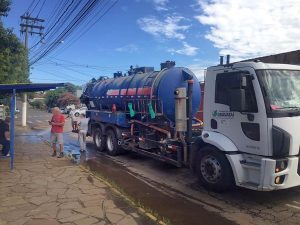 ATENÇÃO: Relato forte sobre atropelamento na frente da escola CIEP em gravataí