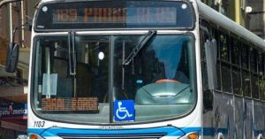 Nova tarifa de ônibus de Porto Alegre e detalhes sobre privatização da Carris serão anunciados sexta