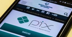 Clientes da CEEE Equatorial poderão pagar contas de energia por Pix em abril