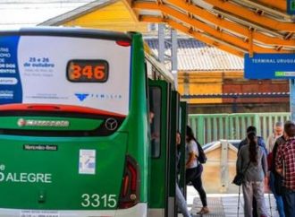 Aprovado projeto que libera Pix para pagar passagem de ônibus em Porto Alegre