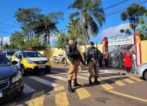 TRAGÉDIA: Ex aluno invade escola e mata estudante a tiros, no Paraná