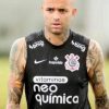 Torcedores do Corinthians invadem motel, agridem Luan e cobram rescisão