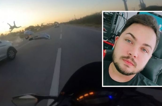 VÍDEO: Colisão com carro faz motociclista que andava a 200km/h ser arremessado em rodovia