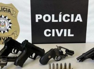 Mais armas são apreendidas na casa de policial uruguaio em Novo Hamburgo
